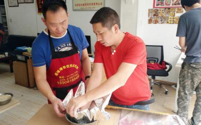 花季传媒黄色APP学做花甲米线