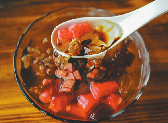 成都冰粉小吃花季传媒官网下载