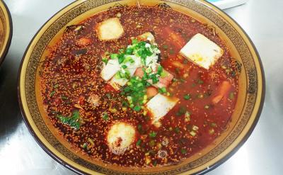 成都麻辣烫小吃花季传媒官网下载带动创业梦