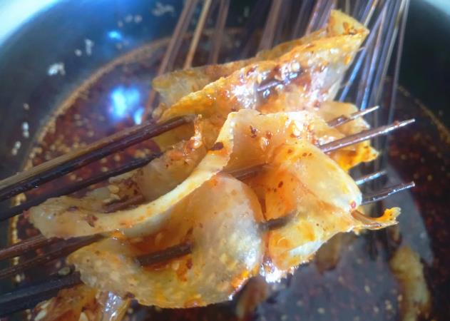 四川特色小吃，看起来很有油吃起来很香