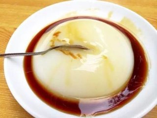 夏季天热，在家自制特色小吃凉糕，方法简单