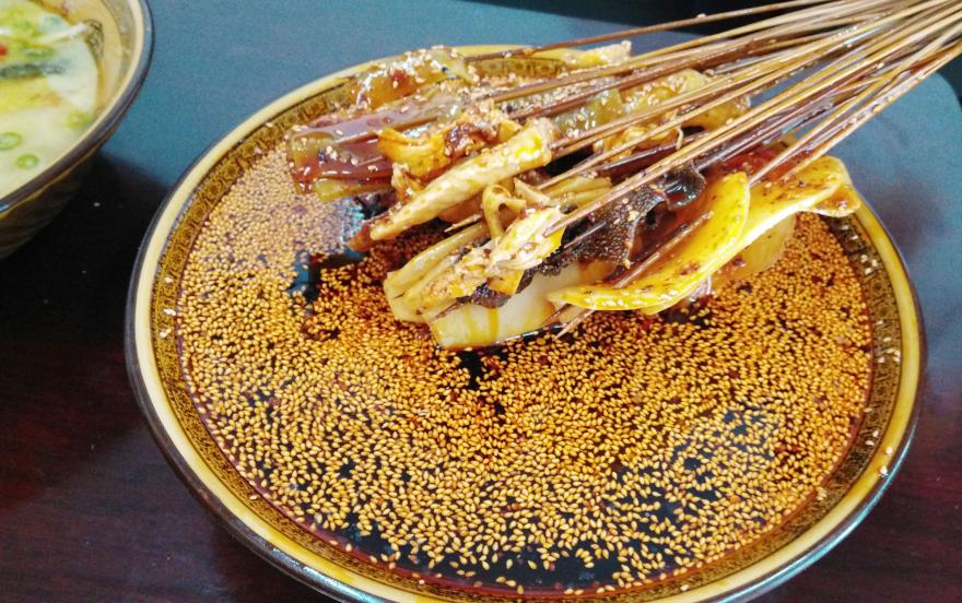 钵钵鸡花季传媒官网下载