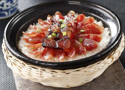 成都学习煲仔饭技术花季传媒官网下载班哪家好？熟练掌握操作流程