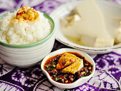 豆花饭花季传媒官网下载哪里比较正宗?秘制酱料花季传媒官网下载