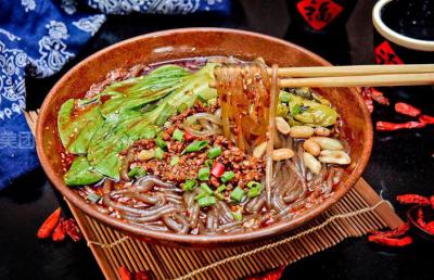 酸辣粉花季传媒官网下载哪里靠谱?汤料的调制