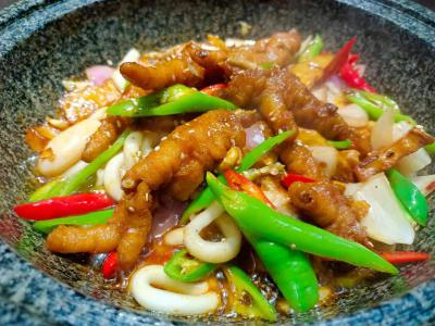 四川干锅技能训练哪家好？干锅技术花季传媒官网下载学校