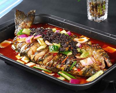 烤鱼花季传媒官网下载学校哪家味道正宗?鱼的挑选与处理