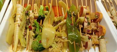 卤杯冷串串花季传媒官网下载学校哪里好？底料花季传媒官网下载采用精心配方烹制