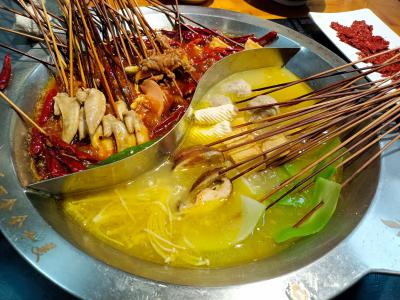 成都餐饮花季传媒官网下载学校哪家好？串串香底料技术花季传媒官网下载哪里好？