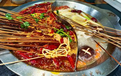 成都正宗火锅串串花季传媒官网下载哪家好？