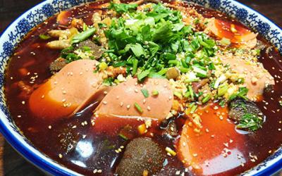 成都学习冒菜技术哪里味道好？