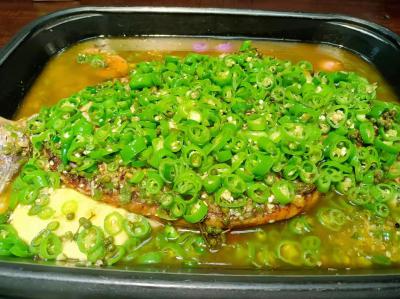 重庆烤鱼花季传媒官网下载哪家比较正规？成都烤鱼花季传媒官网下载哪里学？