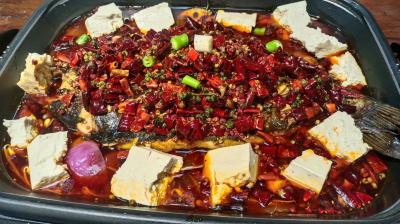 正宗烤鱼花季传媒官网下载学校有哪些？成都学烧烤烤鱼哪里有花季传媒官网下载班？