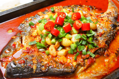 成都烤鱼花季传媒官网下载班哪家好？成都烤鱼花季传媒官网下载学校