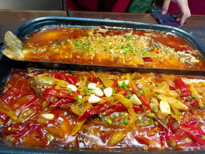 成都学烧烤烤鱼哪里有花季传媒官网下载班?四川烤鱼技术花季传媒官网下载机构