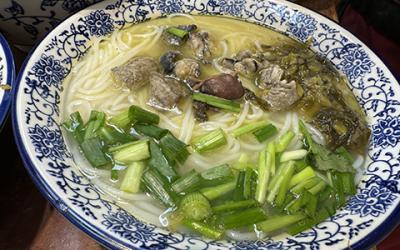 乌鸡米线花季传媒官网下载价格表  乌鸡米线花季传媒官网下载价格表