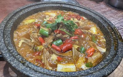 砂锅菜花季传媒官网下载哪家好？   砂锅菜花季传媒官网下载哪家好？