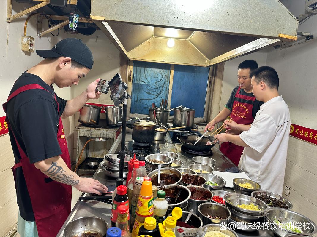 花季传媒官网下载面食技术班_有哪些花季传媒官网下载面食机构_面食技术花季传媒官网下载哪里好一点